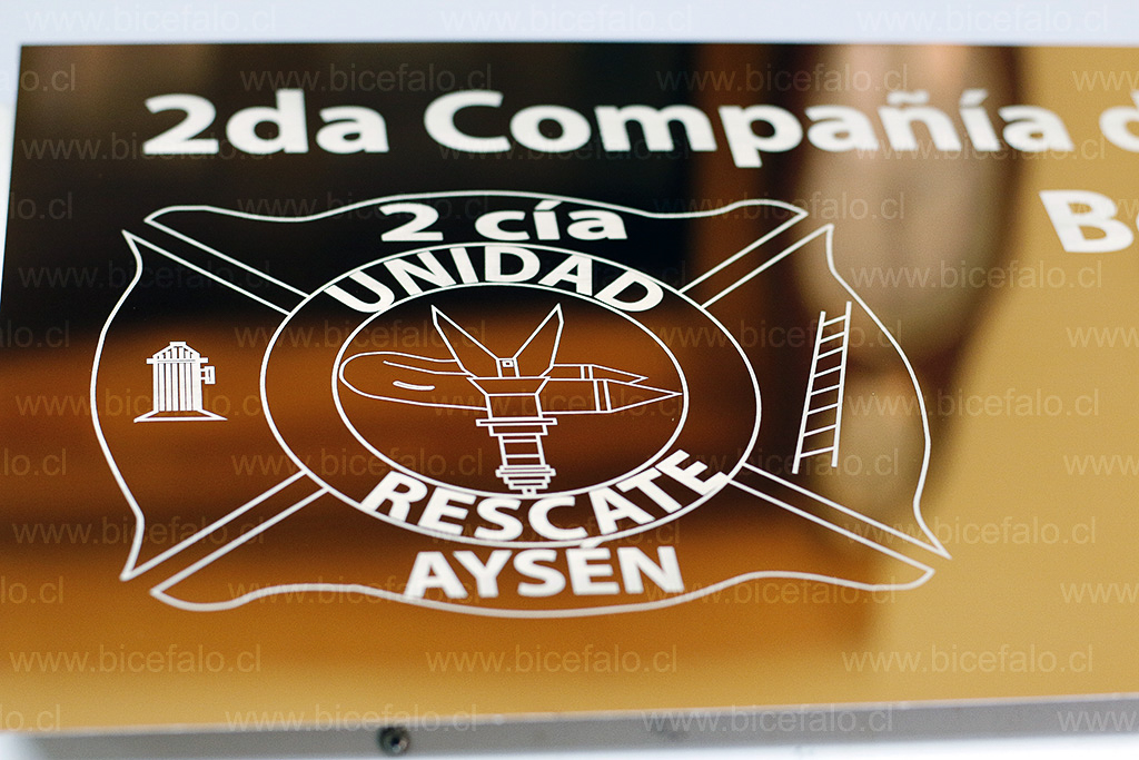 Aluminio anodizado con marcaje laser