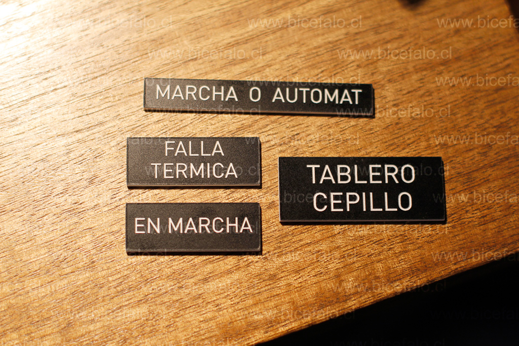 Placa para tableros electricos